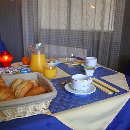 Le Relais De Fabregues Hotell Exteriör bild